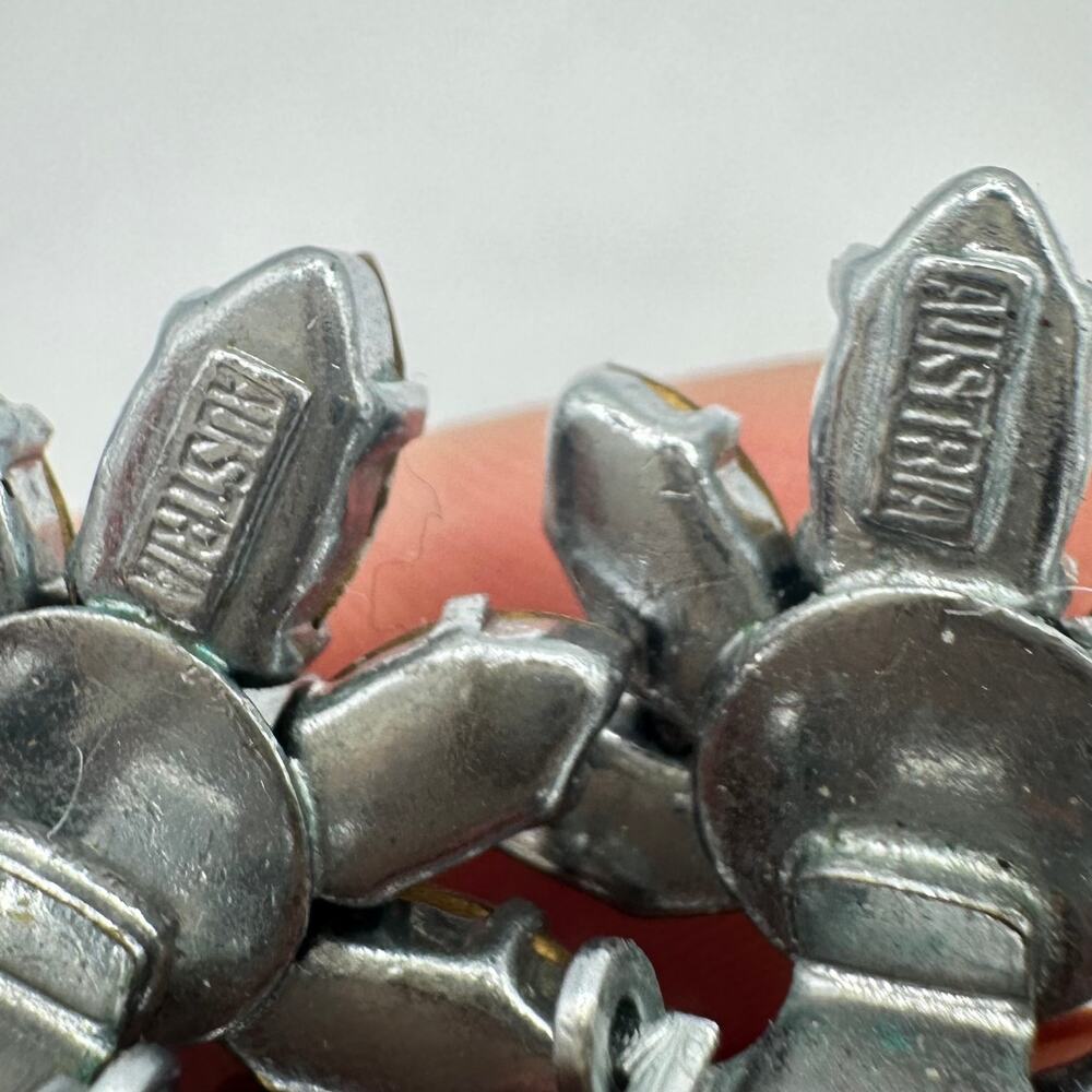 Austria 1950s vintage silver tone clear glass rhinestones drop clip on earrings - Picture 7 of 8
